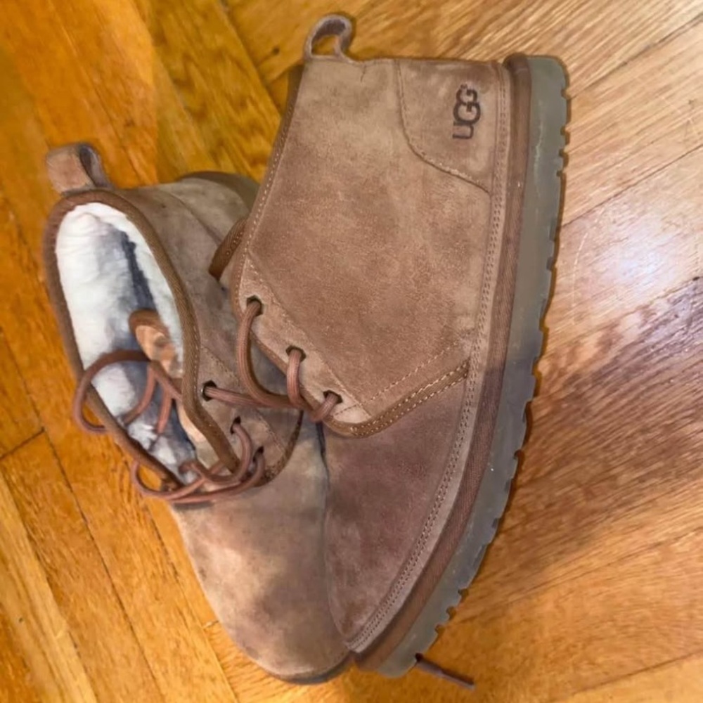 UGG Men's Chestnut Suede Chukka Boots